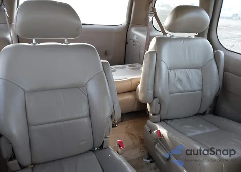 2002 Toyota Sienna Xle from USA, damaged, VIN 4T3ZF13C02U481903